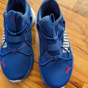 Puma Blue and Red Sneakers with Velcro Strap